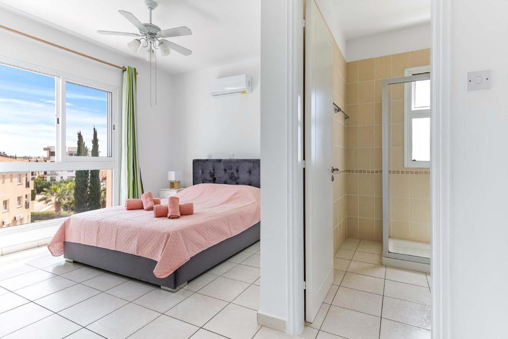 Penthouse Carina Lejlighed Paphos Eksteriør billede