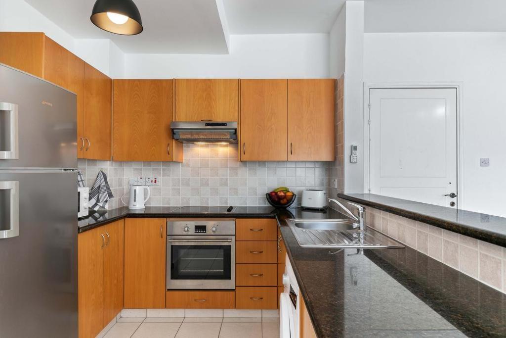 Penthouse Carina Lejlighed Paphos Eksteriør billede